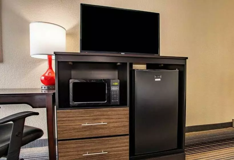 فندق Wingate By Wyndham Bloomington