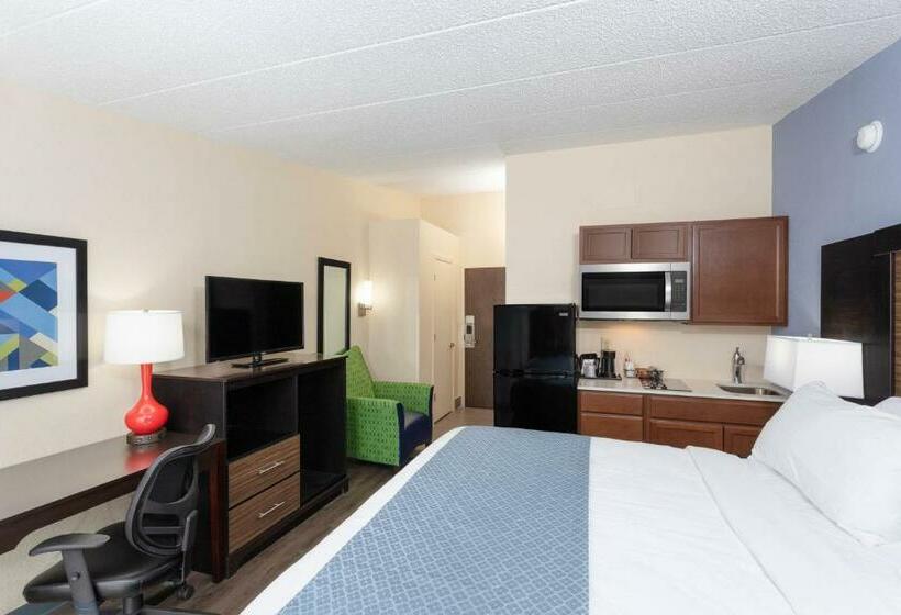 هتل Wingate By Wyndham Bloomington