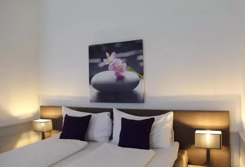 فندق Zum Schwarzen Löwen