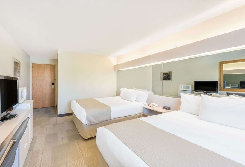 Microtel Inn & Suites By Wyndham Sainte Genevieve