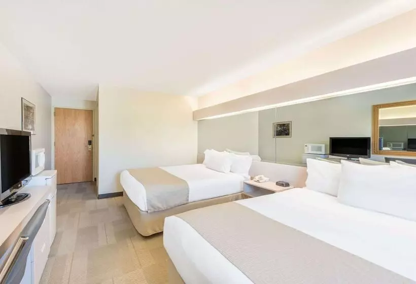 Microtel Inn & Suites By Wyndham Sainte Genevieve