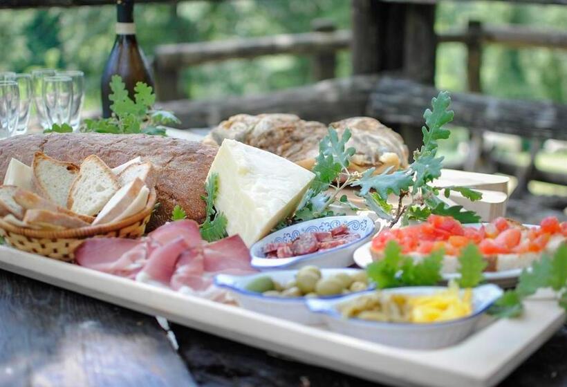 Agriturismo La Ferrera