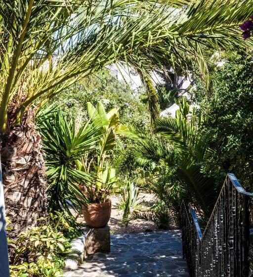 민박 Buenavista & Suites