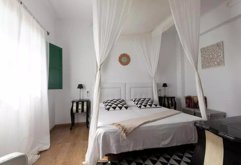 Aamiaismajoitus (B&B) Buenavista & Suites