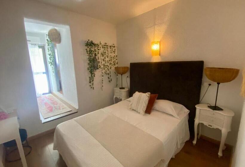 민박 Buenavista & Suites