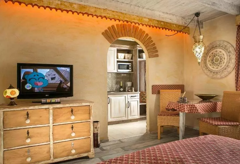 تختخواب و صبحانه Green Park Villa