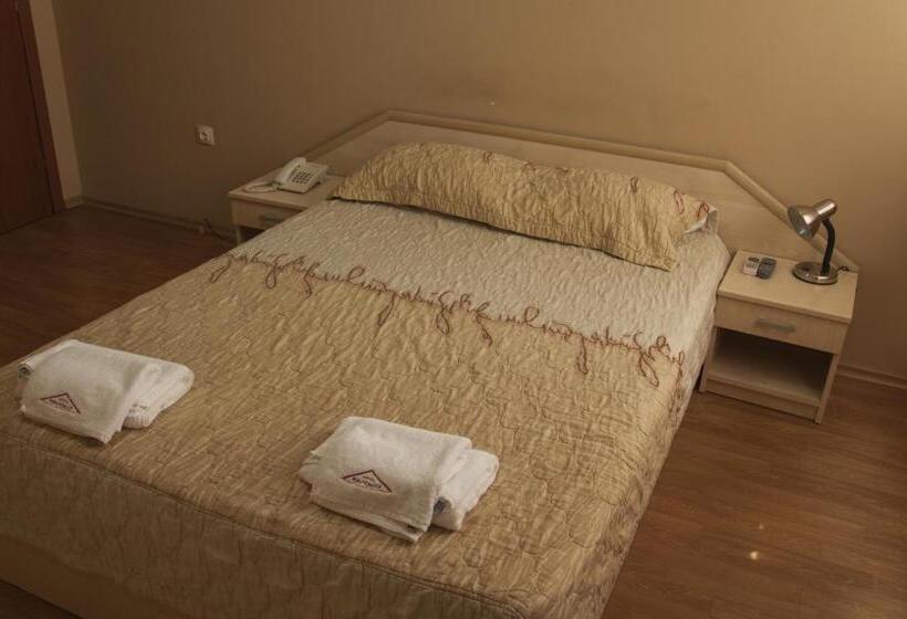 Family Hotel Pautalia