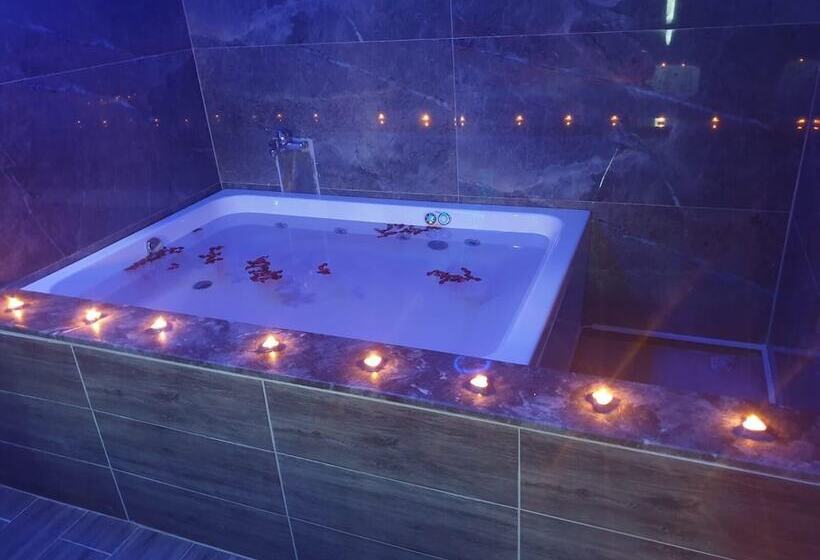 Отель Best In Deniz