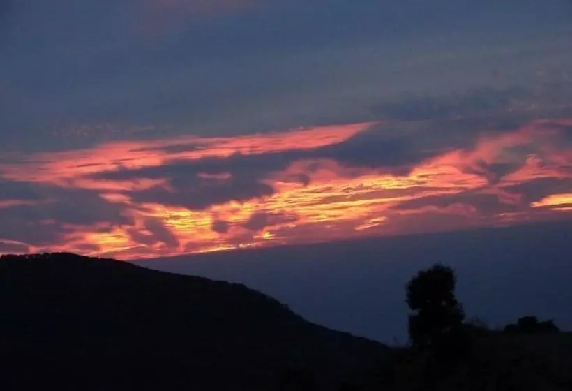 Hotelli Kampland Nature Resort