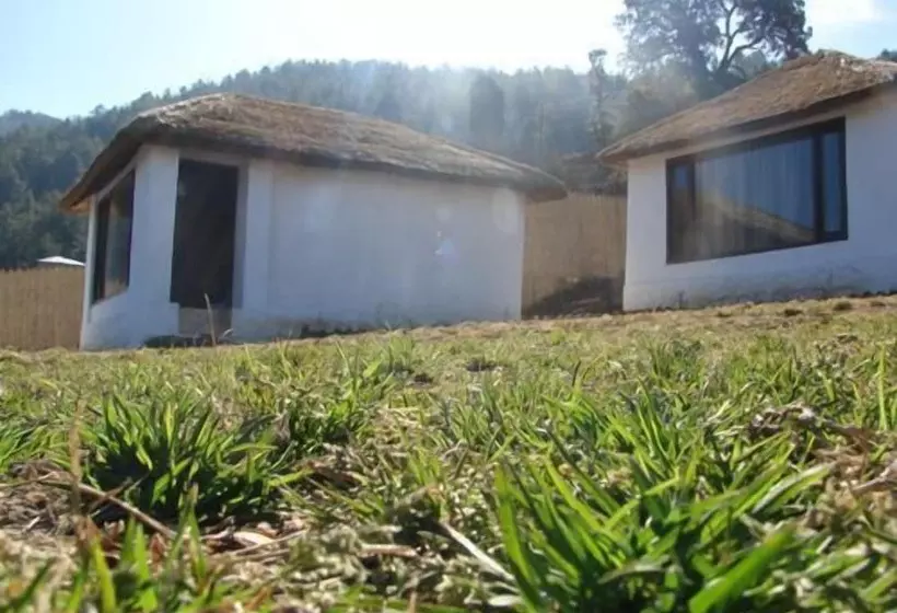 Hotelli Kampland Nature Resort