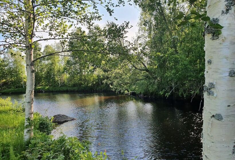 בית מלון כפרי Lufta Camping & Restaurang