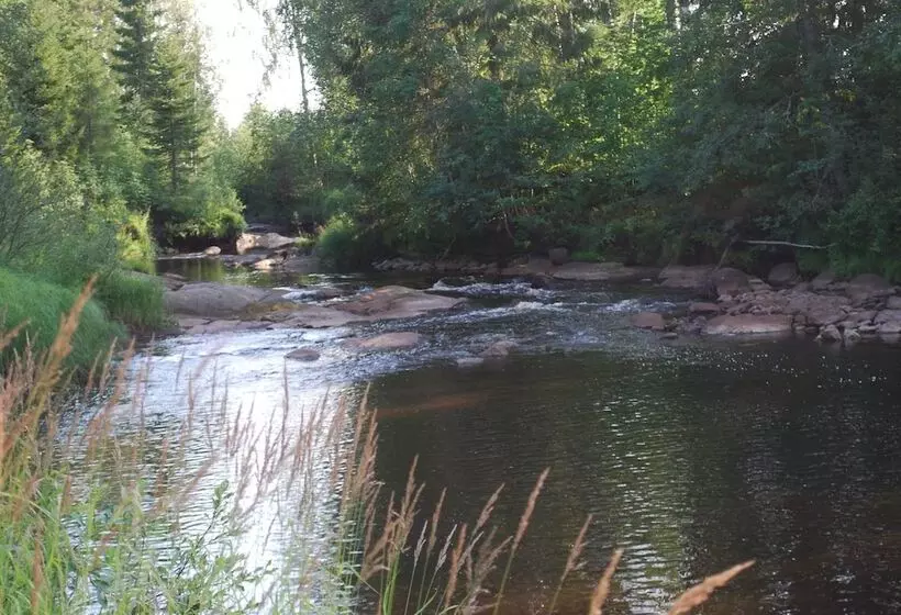 Hotelli Lufta Camping & Restaurang