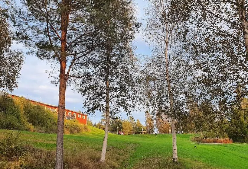 Hotelli Lufta Camping & Restaurang