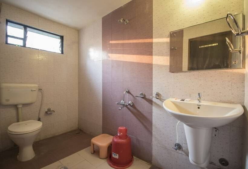 בית מלון כפרי Mougli's Paradise Resort