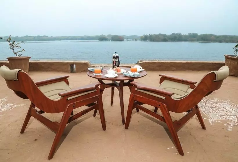ホテル Raas Chhatrasagar, Nimaj, District Pali