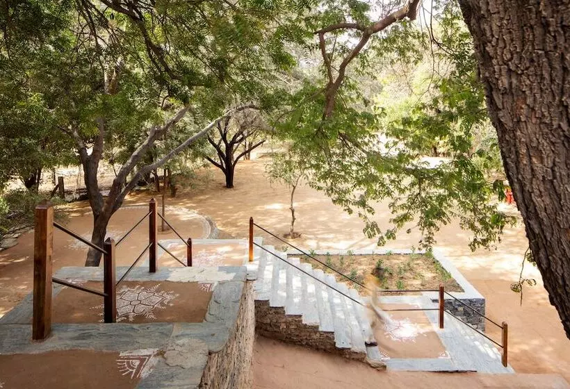 ホテル Raas Chhatrasagar, Nimaj, District Pali