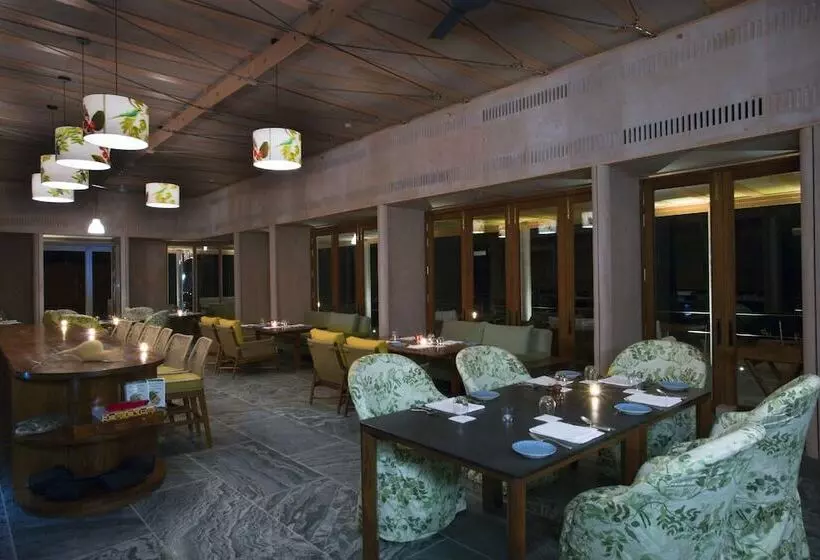 ホテル Raas Chhatrasagar, Nimaj, District Pali