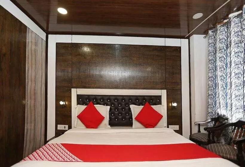 Hotelli The Shyam Regency By Oyo Rooms