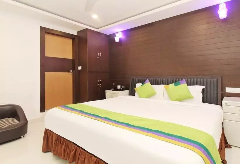 ホテル Treebo Trend Abinand Grand Bhel