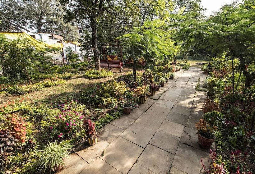 Hotel Wow Stayz Misty Meadows