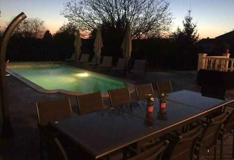 Majatalo Bienvenue à La Campagne