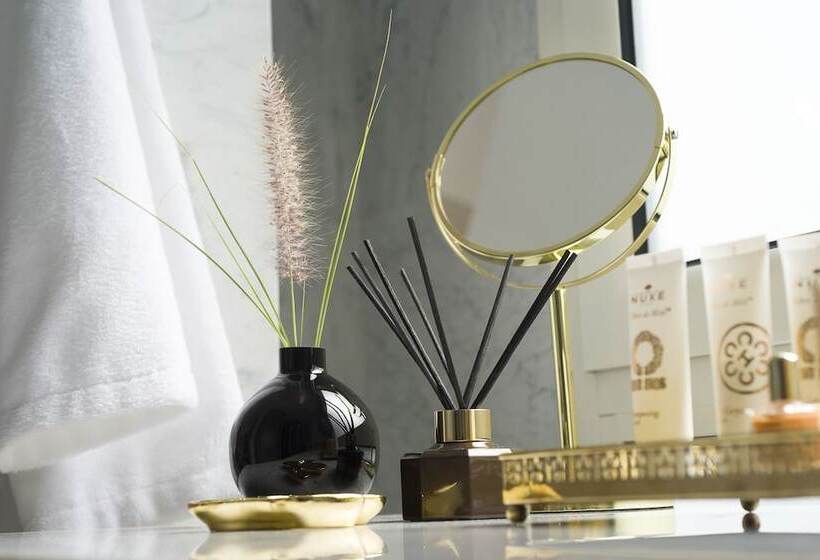 ペンション Maison Dedine   Adults Only