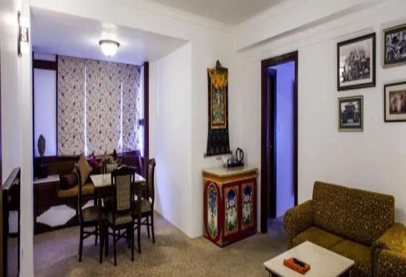 منتجع The Chumbi Mountain Retreat