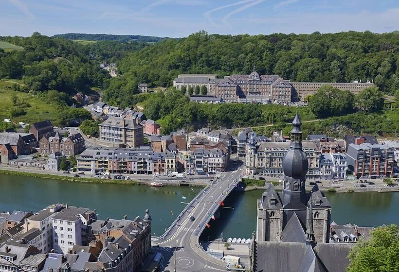 استراحتگاه Vallee Les Etoiles