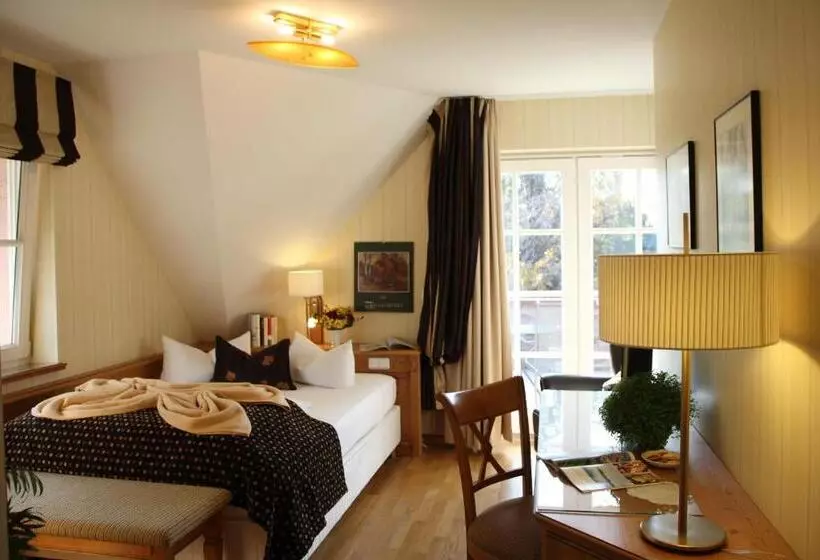 Romantik Hotel Namenlos