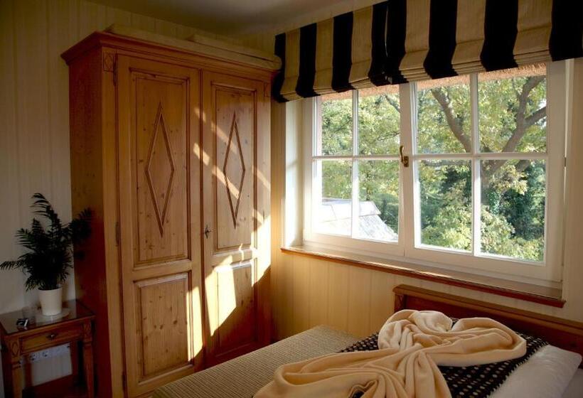 Romantik Hotel Namenlos