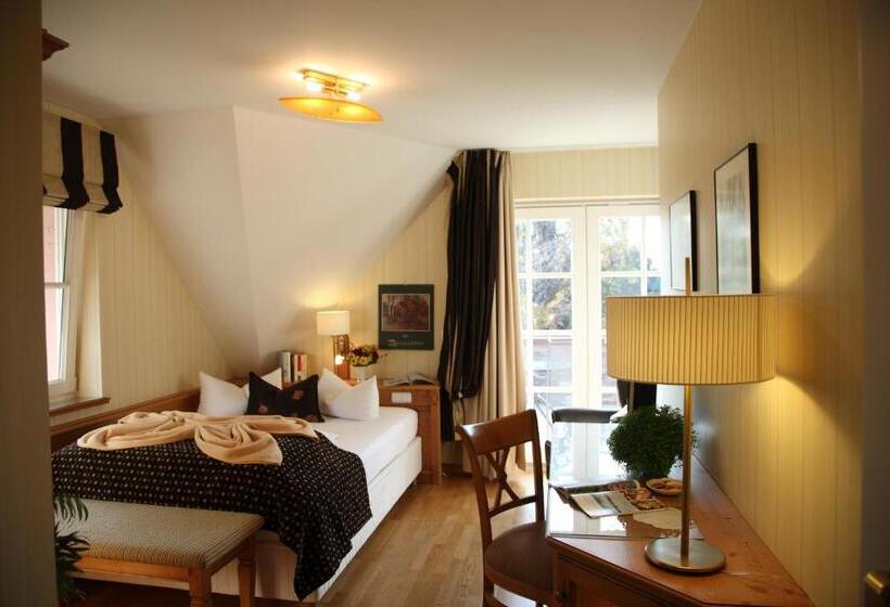 Romantik Hotel Namenlos