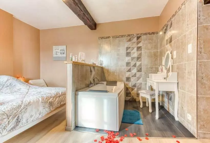 Aamiaismajoitus (B&B) Centre Au Chardon