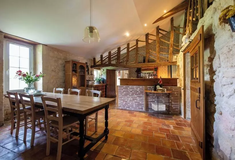 Aamiaismajoitus (B&B) Le Domaine D'ardgalen