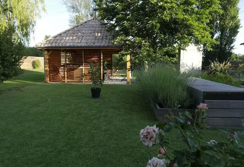 Aamiaismajoitus (B&B) Le Domaine D'ardgalen