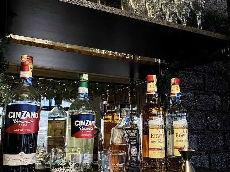 Hostal La Guayunga   Hostel