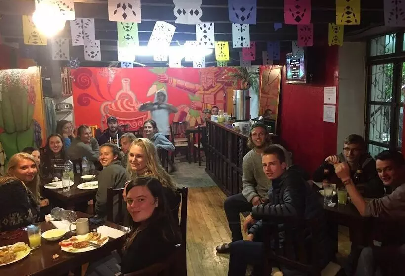 Hostal La Guayunga   Hostel