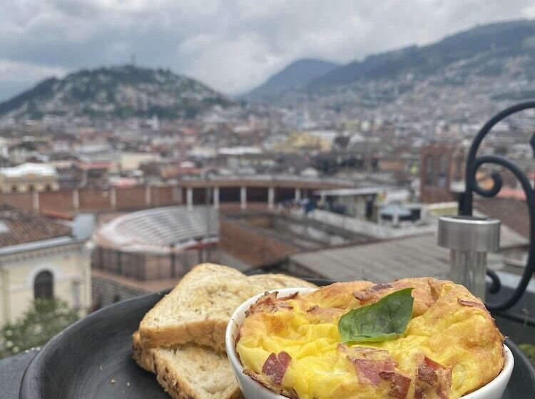 Hostal La Guayunga Hostel