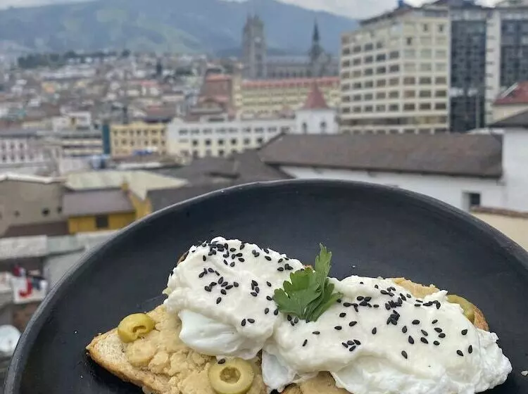 Hostal La Guayunga   Hostel