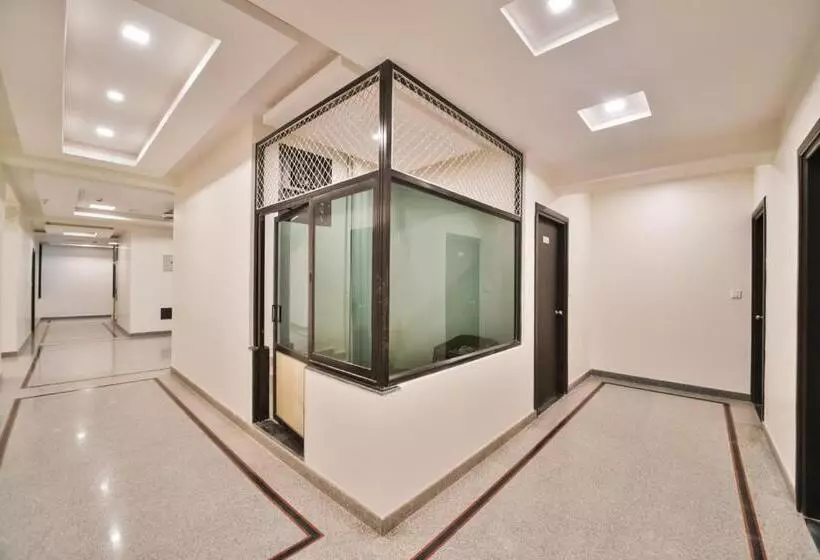 Hotelli Ardency Inn By Park Tree Udaipur