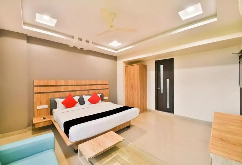 Hotelli Ardency Inn By Park Tree Udaipur