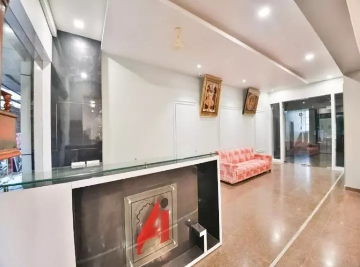 Hotelli Ardency Inn By Park Tree Udaipur