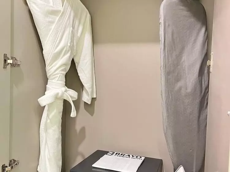 Hotelli Bravo Tanauan