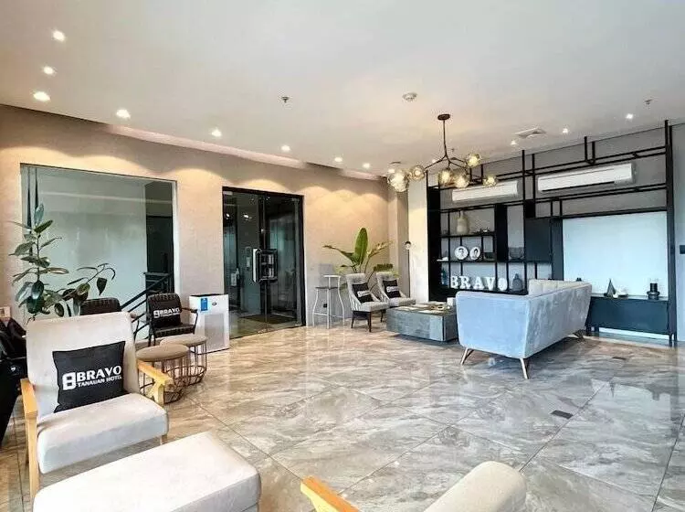 Hotelli Bravo Tanauan