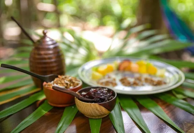 Hotelli Buenavista Bacalar