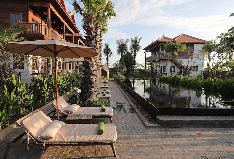 בית מלון כפרי Dontrei Villa Angkor