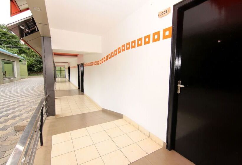 فندق Edassery Village Retreat