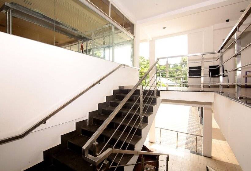 فندق Edassery Village Retreat