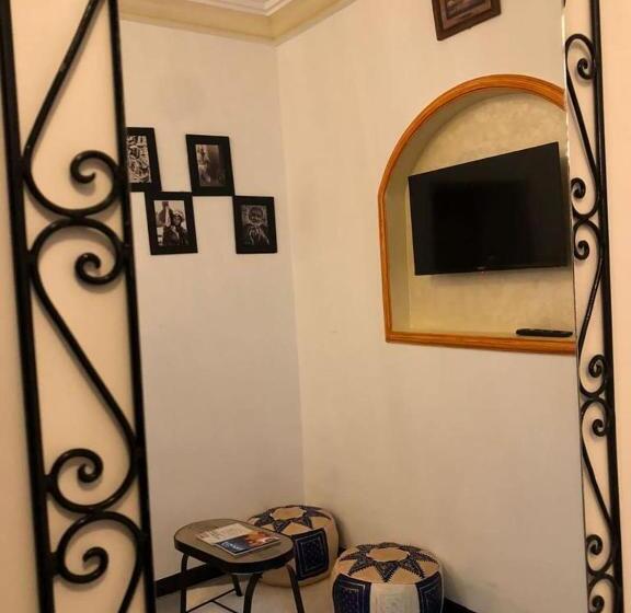 Отель Gîte D étape Tamaloute