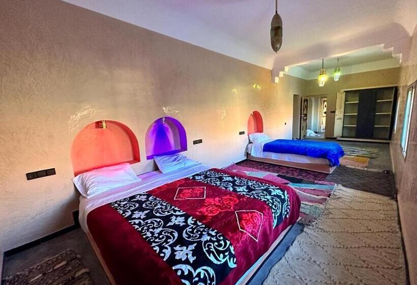 Отель Gîte D étape Tamaloute