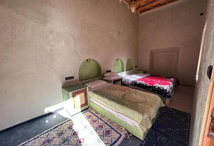 Отель Gîte D étape Tamaloute